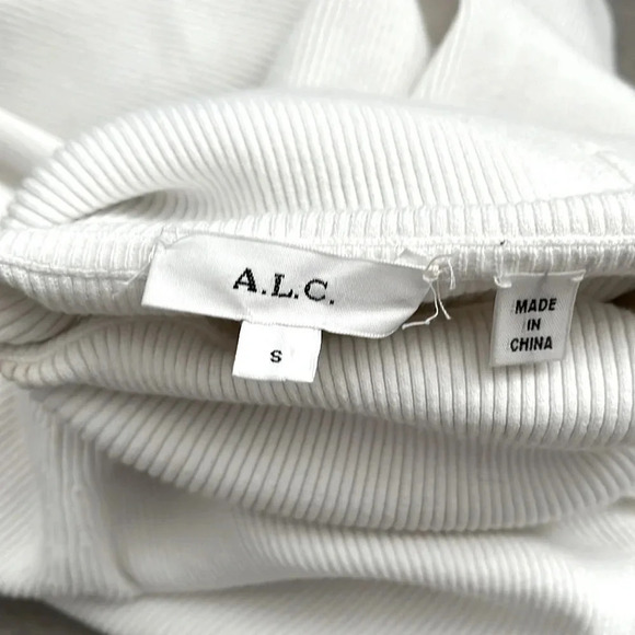 A.L.C.  White Ribbed Turtleneck Puff Sleeve, Size S - Picture 8 of 10